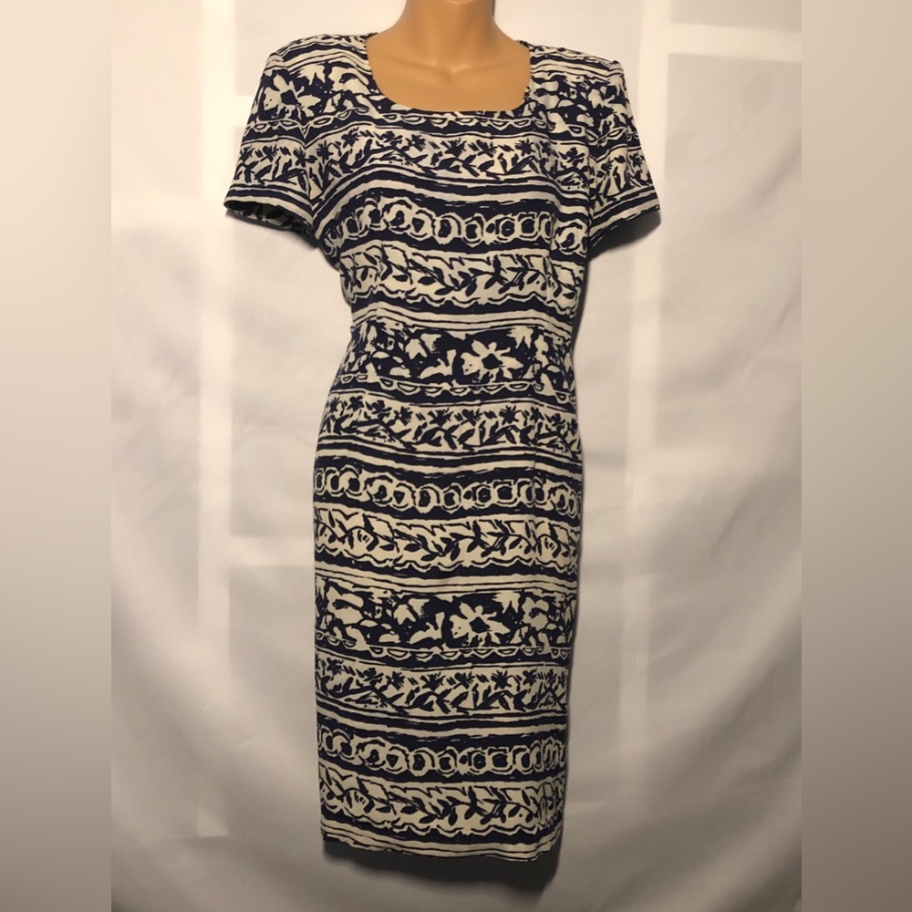 Maggy London Navy and Cream Dress